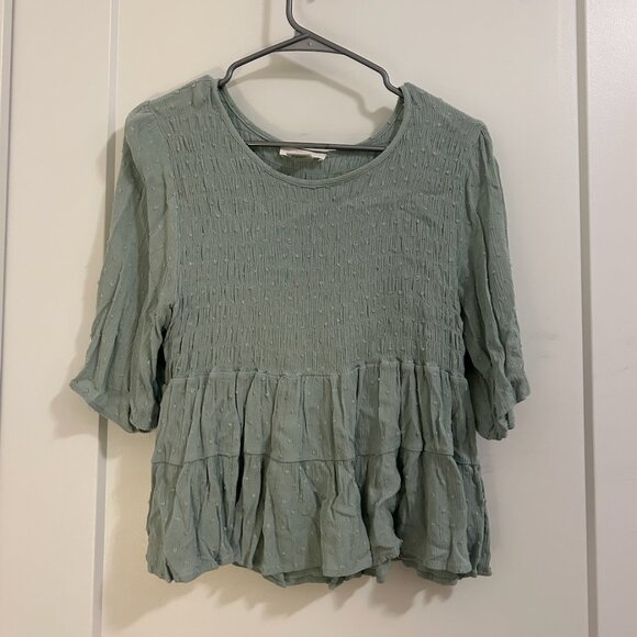 Green Summer Top - Picture 1 of 2